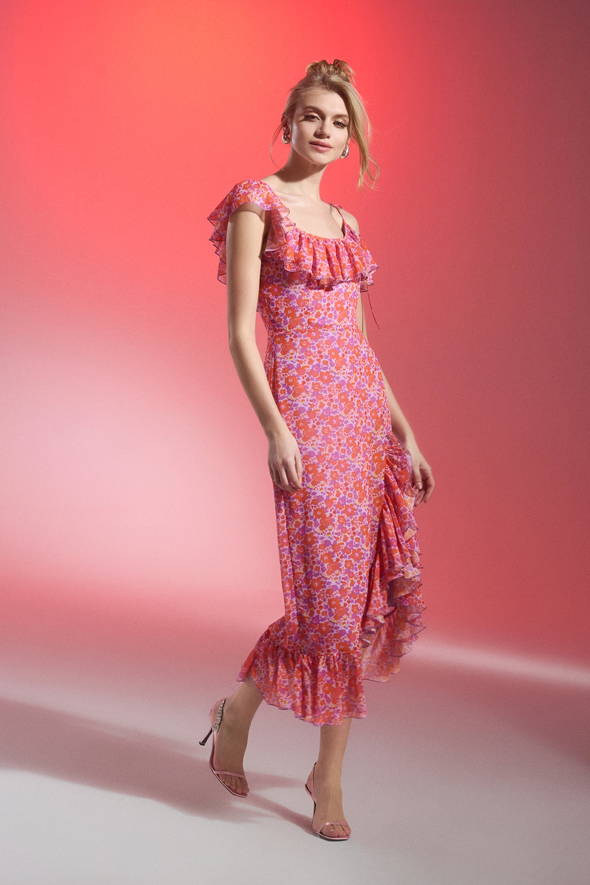 CARMINE Çiçek Desenli Volanlı Şifon Midi Elbise