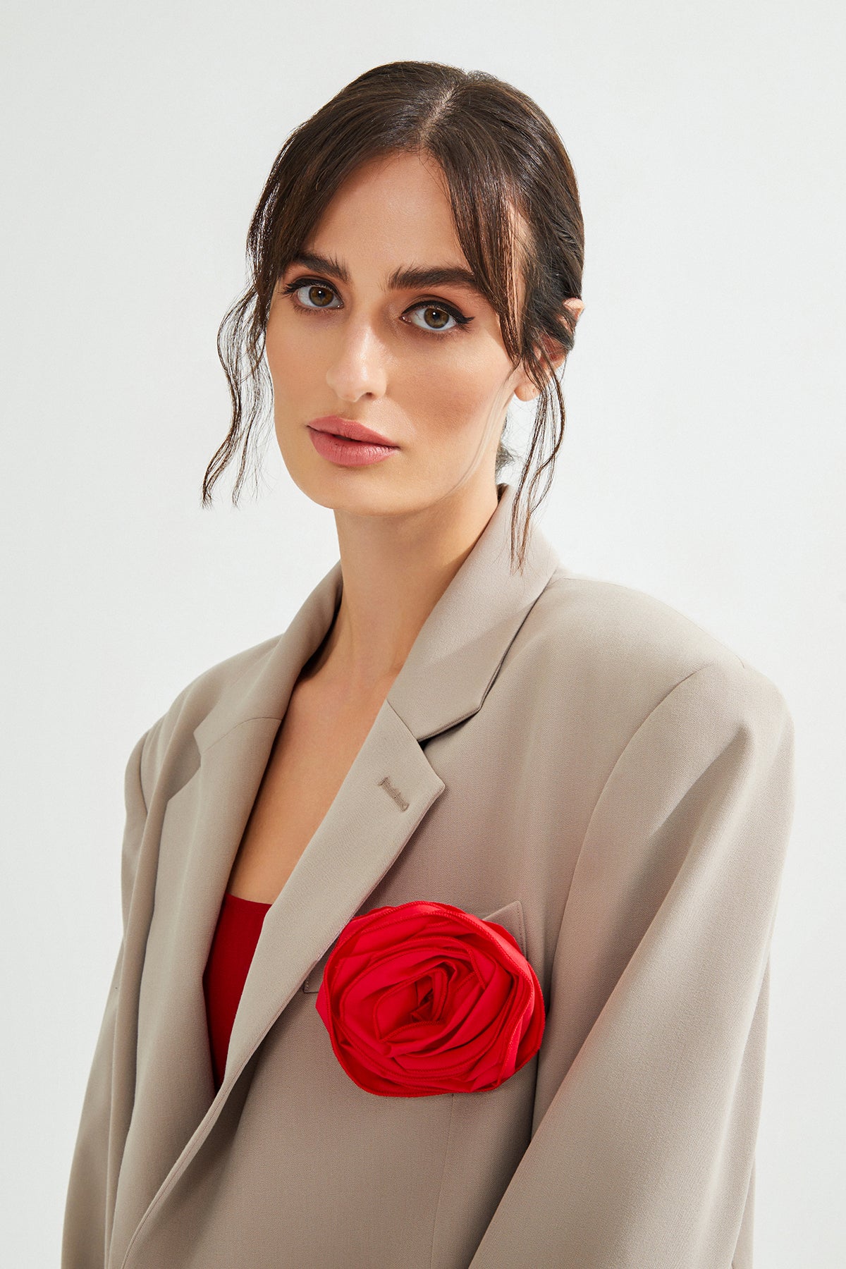 VIAN Gül Detaylı Bej Blazer Ceket