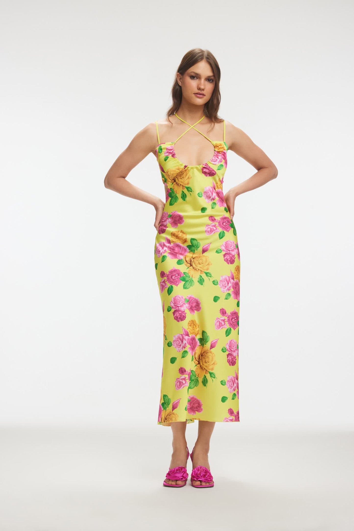 ROWEN Büzgülü Sarı Çiçek Desenli Midi Elbise