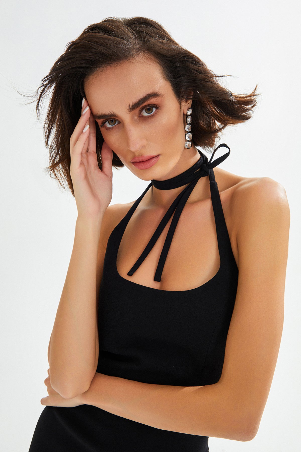 BRESLIN Boyundan Bağlamalı Midi Siyah Elbise